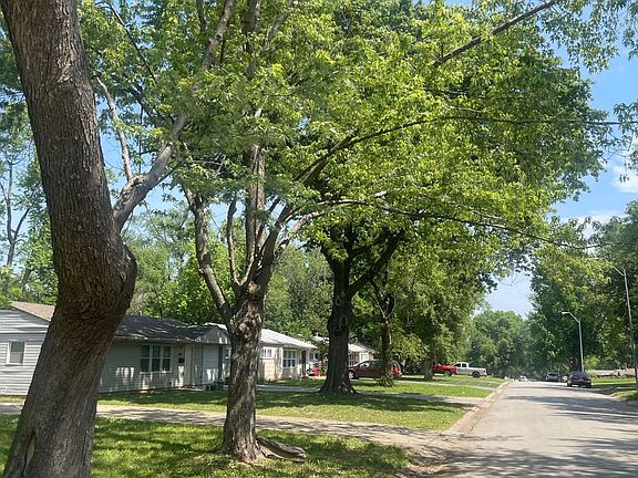 5th image of 11000 Cambridge Ave