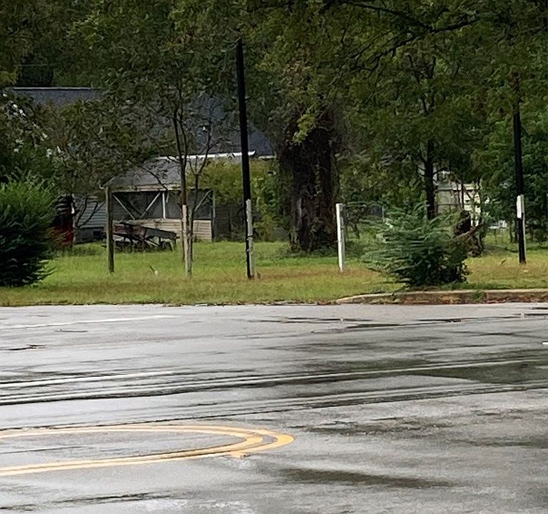 2nd image of 200 W Boyce St