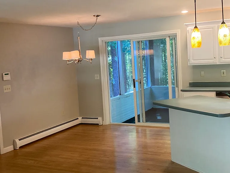 2196 Village Green Dr — Photo 16