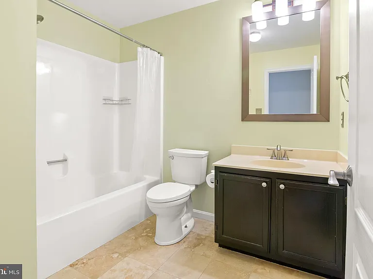 26 Wessex Ct — Photo 21
