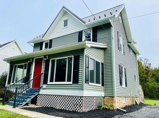966 Park Ave, Lock Haven, PA 17745