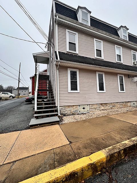 1st image of 12 E Lemon St #12