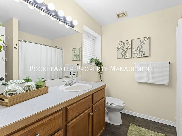628 Sumac St — Photo 15