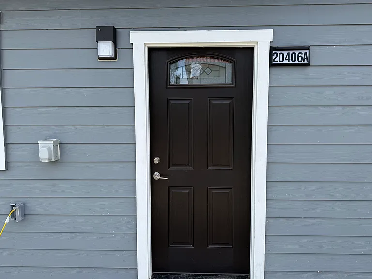 20406 Almeda St — Photo 10