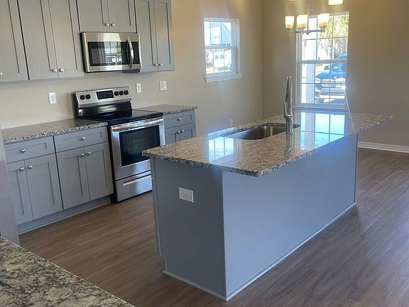 5th image of 216 Mallot Beach Dr