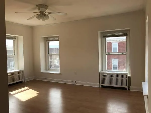 18 S Monroe St #C1 — Photo 1
