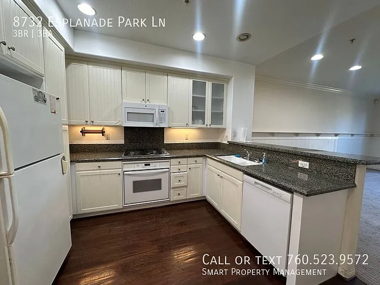 8732 Esplanade Park Ln — Photo 9