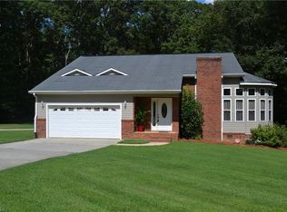 248 Brick Landing Ct, Thomasville, NC 27360