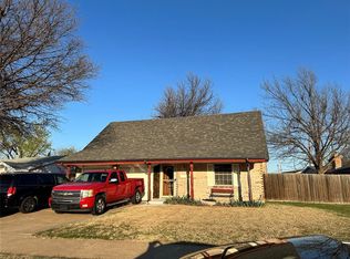 8916 S Youngs Blvd, Oklahoma City, OK 73159