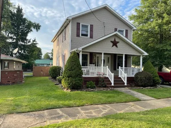 3 McPherson St, Warren, PA 16365