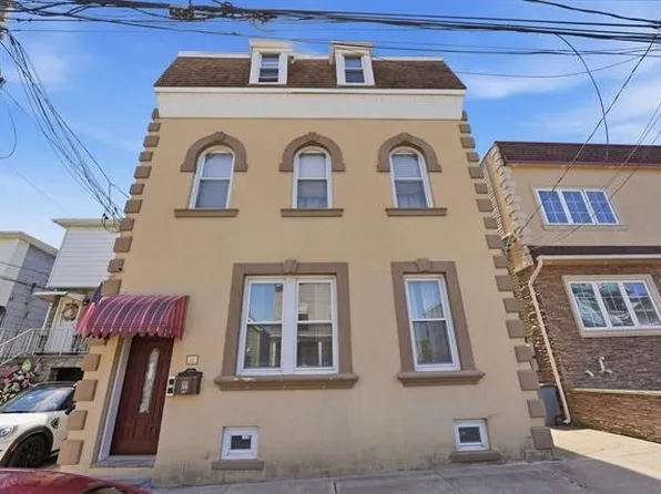 82 East 26th Street image 1 of 36
