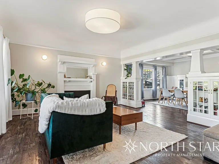 2224 NE 46th Ave — Photo 6