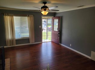 213 W Norwich Dr, Stockton, CA 95207