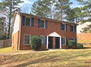 5313 Ridge Forest Dr, Stone Mountain, GA 30083