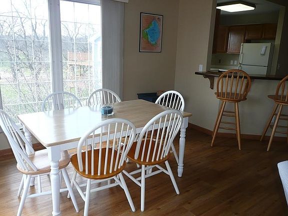5th image of 1085 Lakeland Dr
