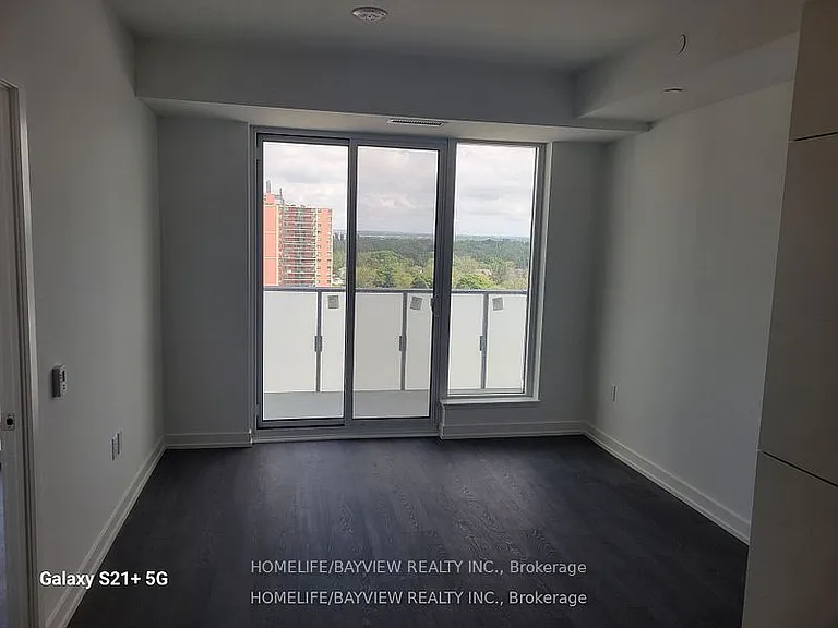 7 Golden Lion Hts #N1012 — Photo 2