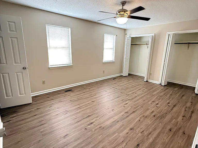 8611 Leatherwood Trl — Photo 20