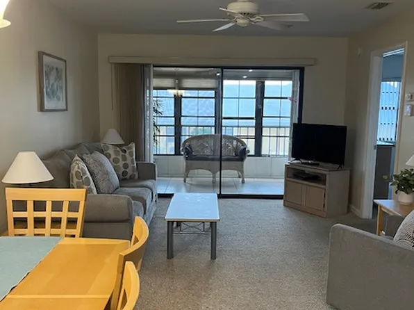 26485 Rampart Blvd, Punta Gorda, FL