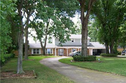 1st image of 8404 Lake Lucy Dr