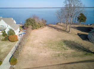 110 N Shore Dr, Merry Hill, NC 27957