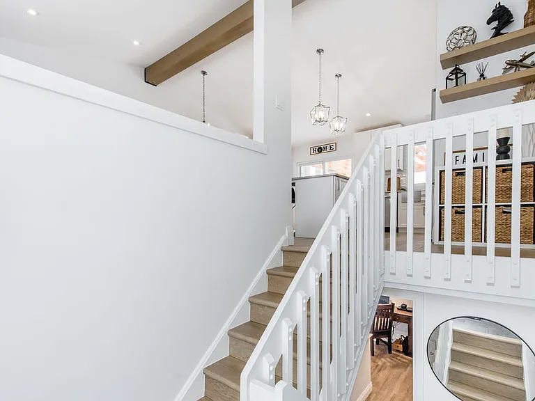 15 Sugarbush Rd — Photo 63
