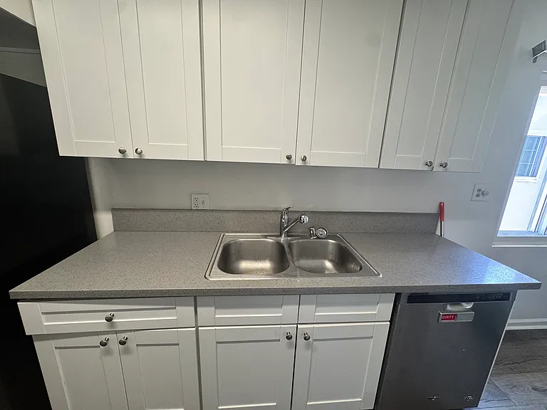 8401 Tuscany Ave #4 — Photo 13