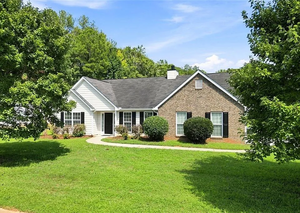 465 Camella Cir