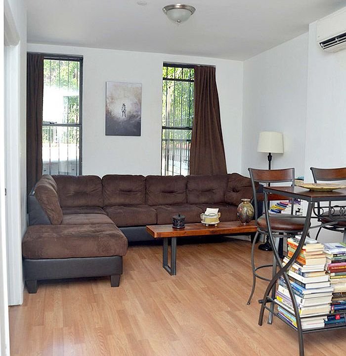 1st image of 261 W 126th St APT 1