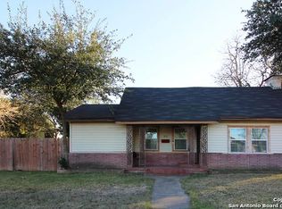 300 E Pyron Ave, San Antonio, TX 78214