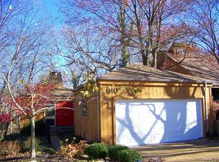 910 Imperial Point, Manchester, MO 63021