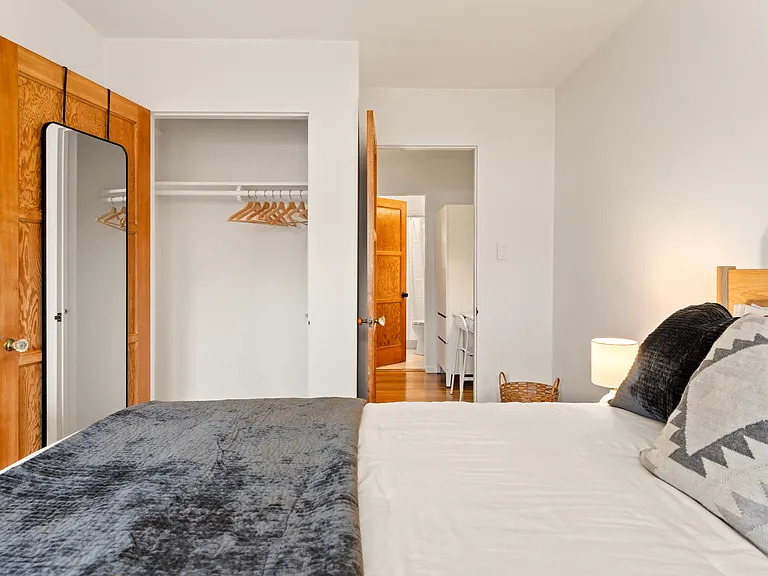 8327 Wiley Post Ave — Photo 16