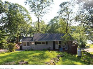 39 Deepwood Dr, Lebanon, CT 06249