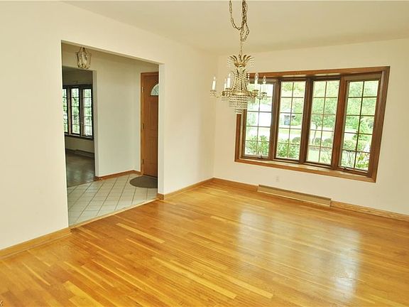 4th image of 314 Hollywood Ave