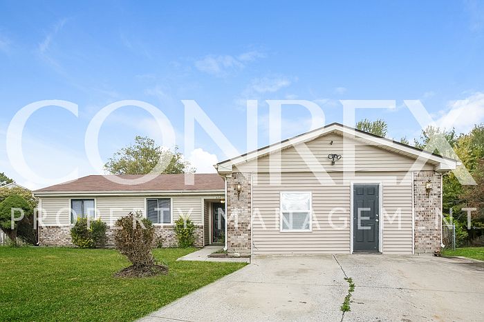 2nd image of 1694 Rogers Cir