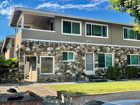 2nd image of 1212 Cortez Dr APT 4