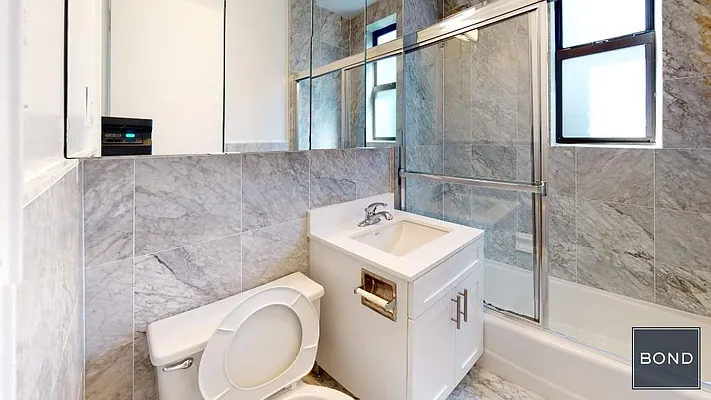 Rented by Bond New York | media 6