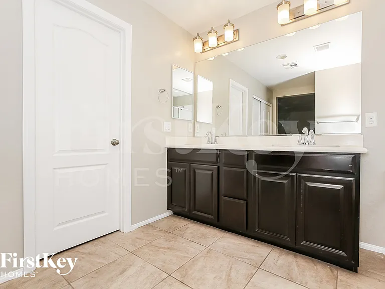 9337 Pearblossom Sky Ave — Photo 13