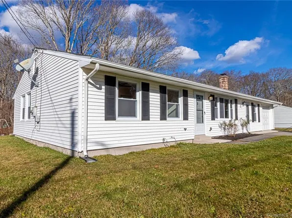 3 Pennywise Lane, Ledyard, CT 06339