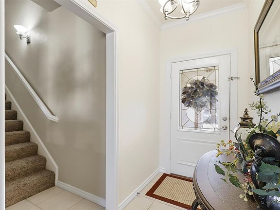 5th image of 3207 Crossbridge Cir