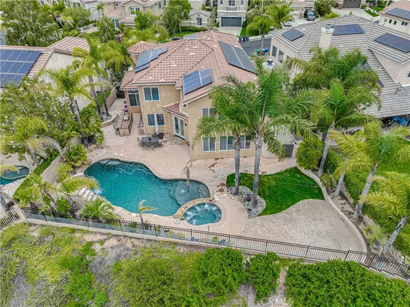 22026 Gold Canyon Dr, Saugus, CA 91390