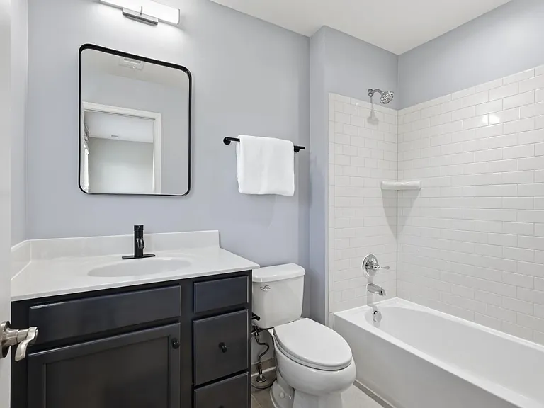 42522 Stratford Landing Dr — Photo 22