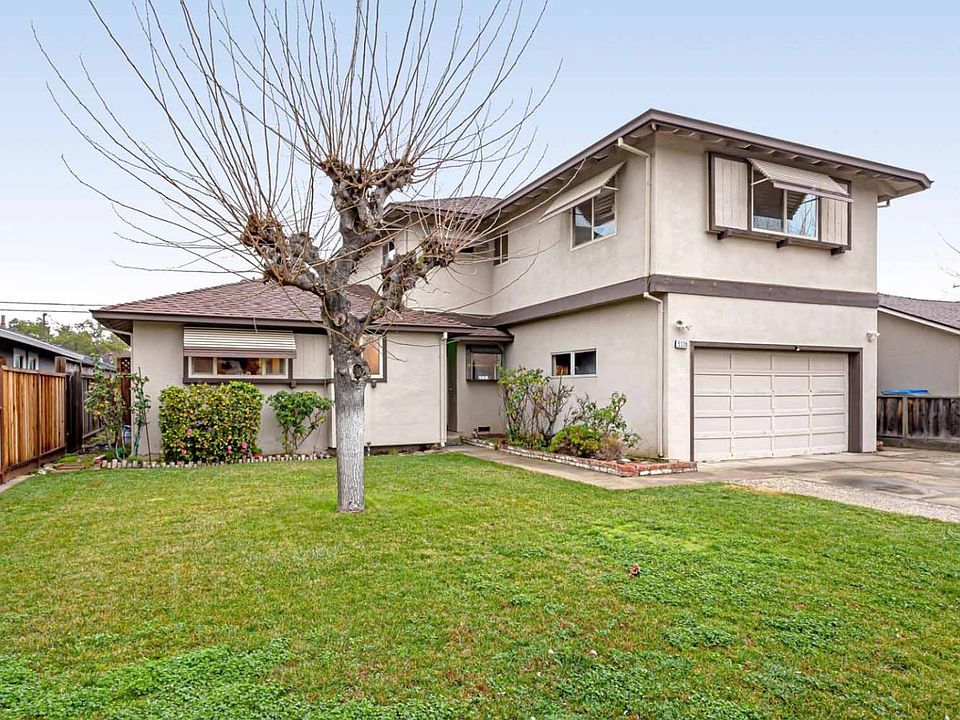 1st image of 5328 Estrade Dr
