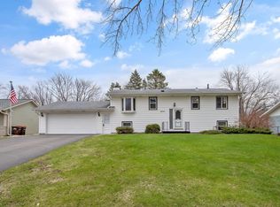 8599 Inman Ave S, Cottage Grove, MN 55016