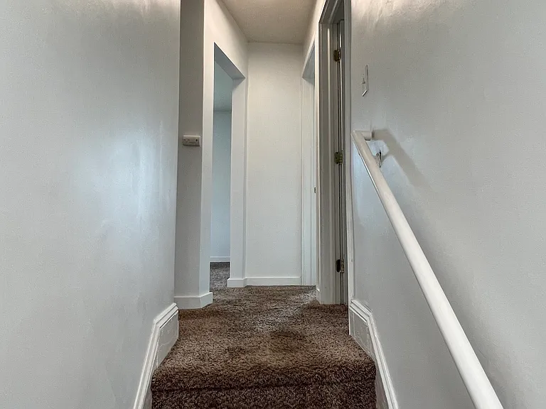 802 Bridge St #2 — Photo 4