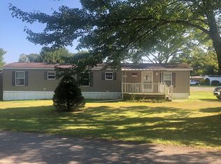 204 Caravan Ln, Butler, PA 16001