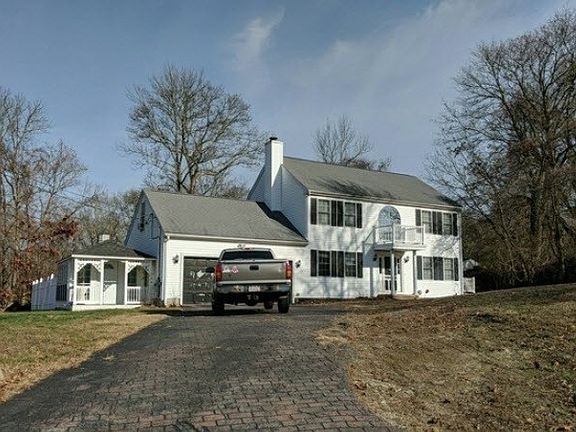 2nd image of 43 Idlewood Ave