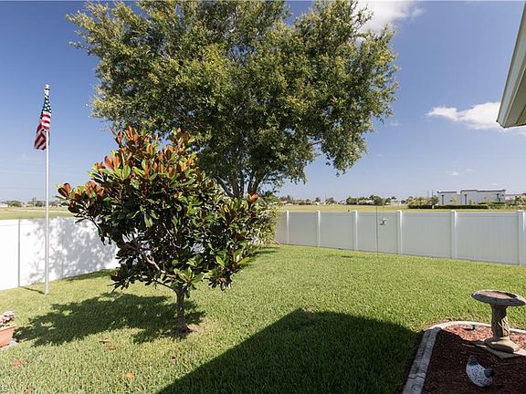 3rd image of 1520 Andalusia Blvd