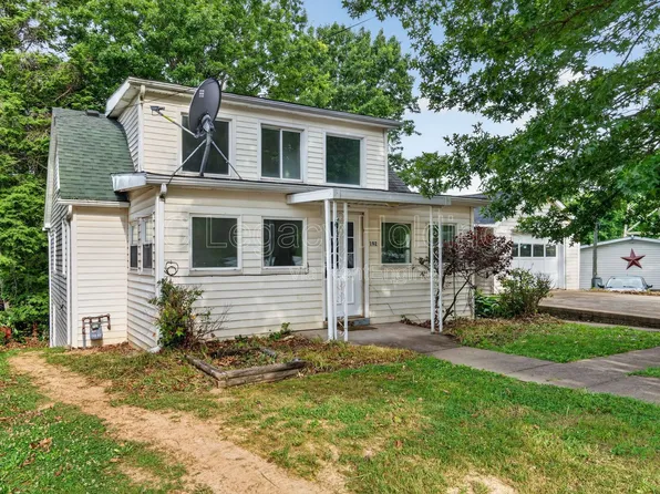 192 Fairmor Dr, Westover, WV 26501