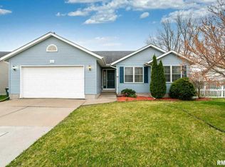 2231 W 59th St, Davenport, IA 52806