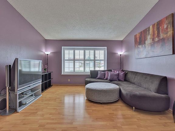 2nd image of 32621 Muirwood Dr